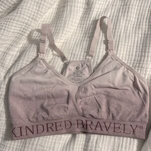 Sublime® Hands-Free Pumping & Nursing Bra - size medium